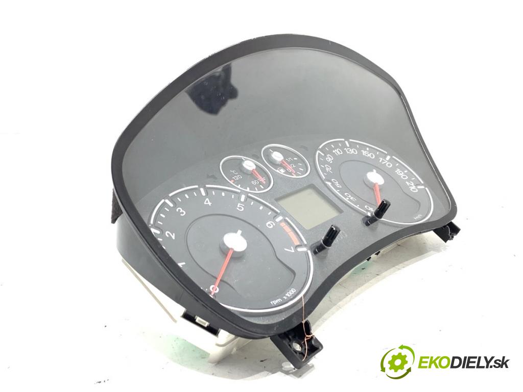 FORD FIESTA MK6 liftback 2006 44 kW 1.3 1299 Prístrojovka  (Prístrojová doska)