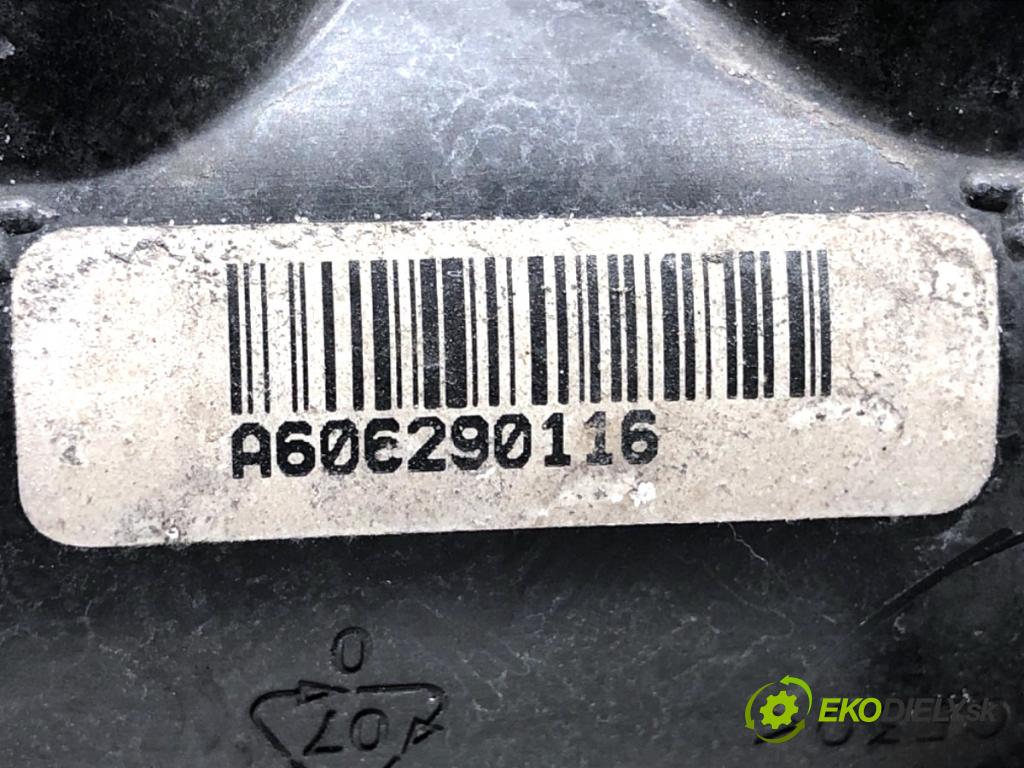 FORD FIESTA MK6 liftback 2006 44 kW 1.3 1299 Potrubie sacie, sanie VP2S6U-9424-CB (Sacie potrubie)