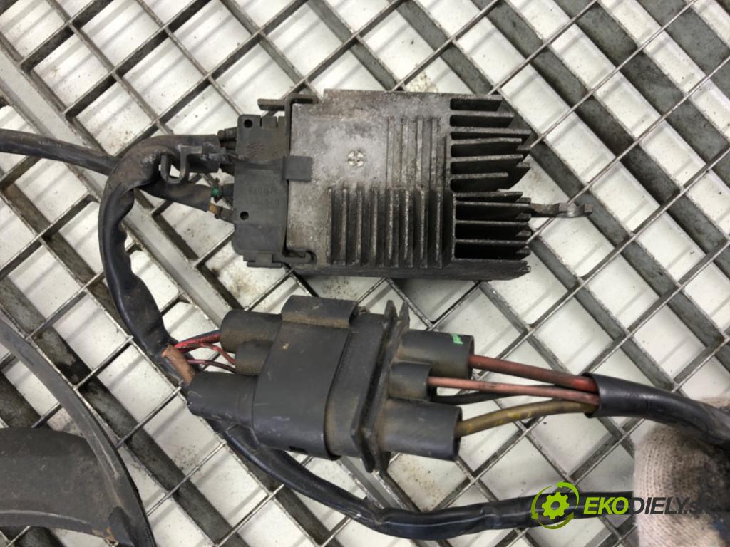 AUDI A4 B7 Kombi 2006 103 kW 2.0 TDI 1968 Ventilátor chladiča MODUL: 8E0959501T