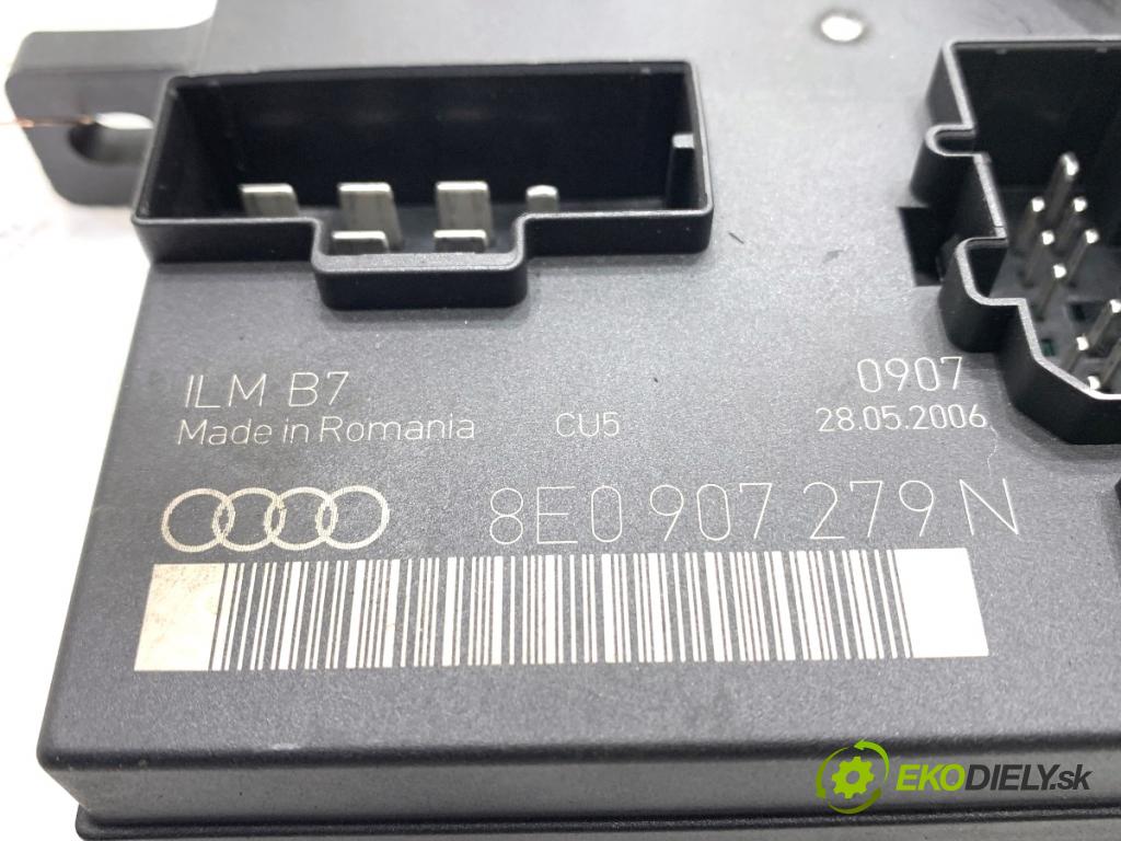 AUDI A4 B7 Kombi 2006 103 kW 2.0 TDI 1968 modul světel 8E0907279N (Ostatní)