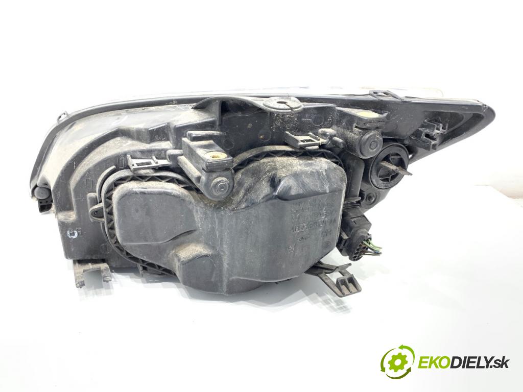 FORD FOCUS II liftback 2007 74 kW 1.6 1596 Svetlomet pravy predný