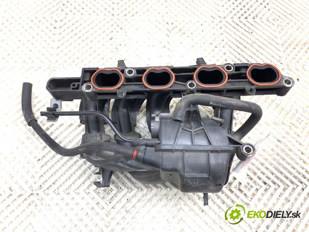 FORD FOCUS II liftback 2007 74 kW 1.6 1596 potrubí sání  (Sací potrubí)