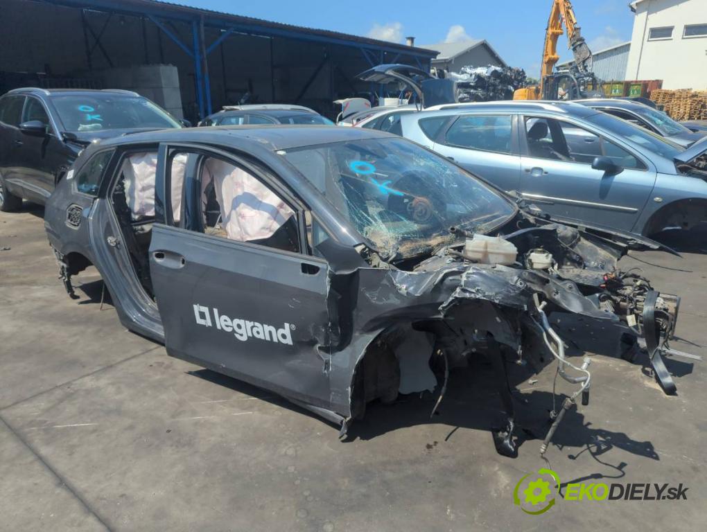 VW GOLF VIII liftback 2022 96 kW 1.5 TSI 1495 KAROSERIA ČTVRŤÁK blatník zadní část levý pravý práh střecha PODŁUŻNICA levý pravý 