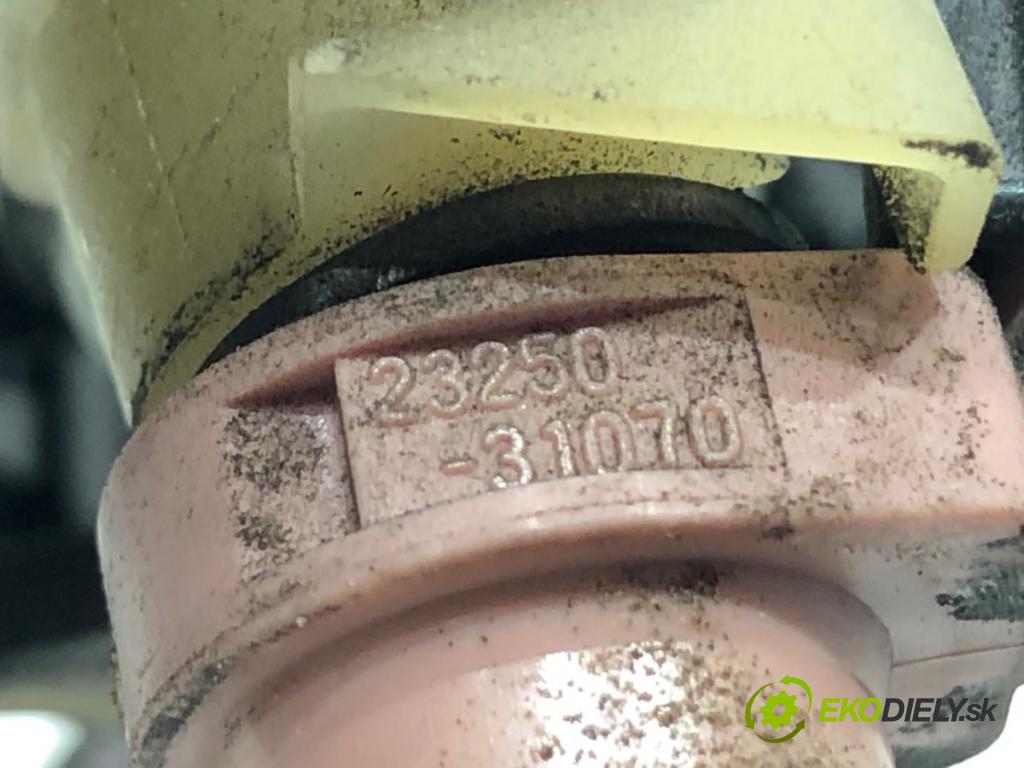 LEXUS GS sedan 2006 218 kW 450h (GRS191_, GWS191_) 3456 Lišta vstrekovacia 23250-31070 (Vstrekovacia lišta)