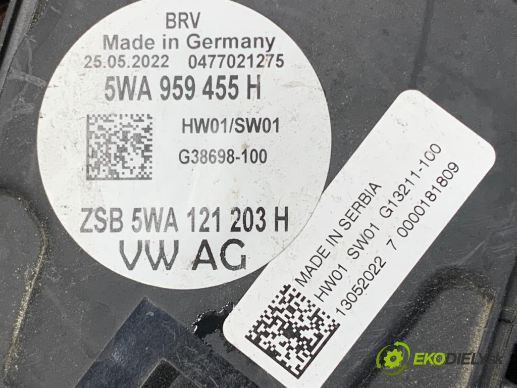 VW GOLF VIII liftback 2022 96 kW 1.5 TSI 1495 ventilátor chladiče 5WA959455H (Ventilátory)