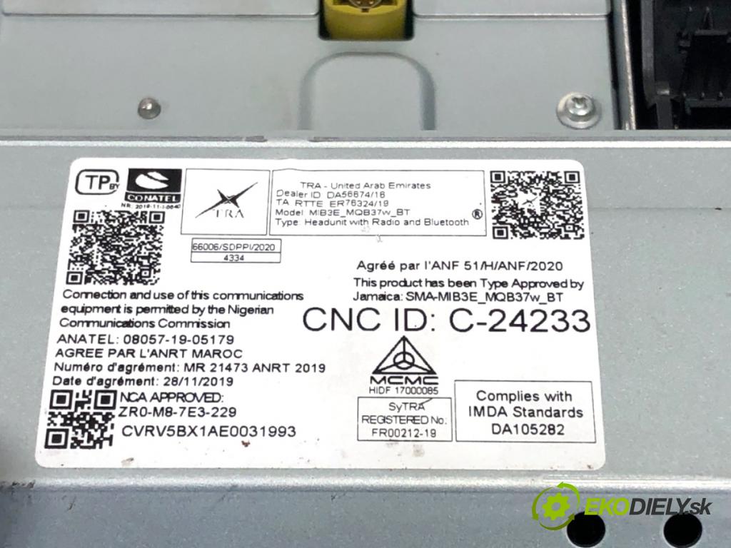 VW GOLF VIII liftback 2022 96 kW 1.5 TSI 1495 RADIO 5H0035869A (Audio zariadenie)