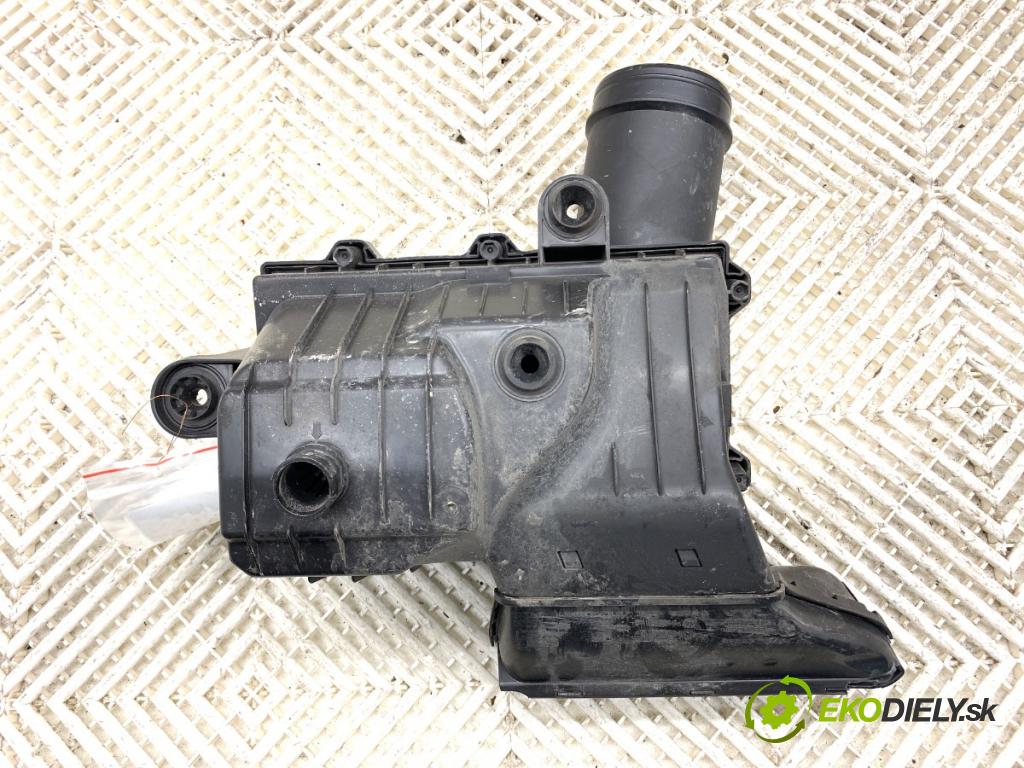 VW GOLF VIII liftback 2022 96 kW 1.5 TSI 1495 Obal filtra vzduchu 5Q0129601BB (Obal vzduchového filtra)
