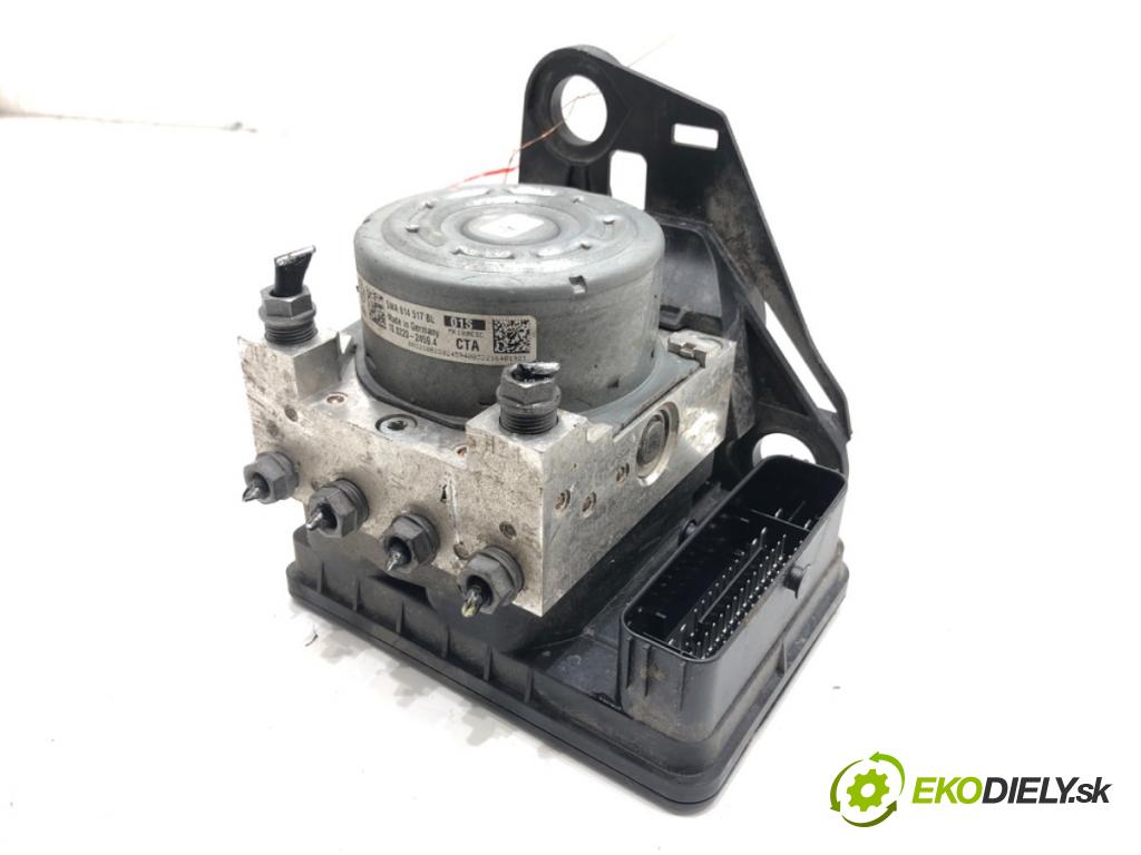 VW GOLF VIII liftback 2022 96 kW 1.5 TSI 1495 Pumpa ABS 5WA614517BL (Pumpa ABS)