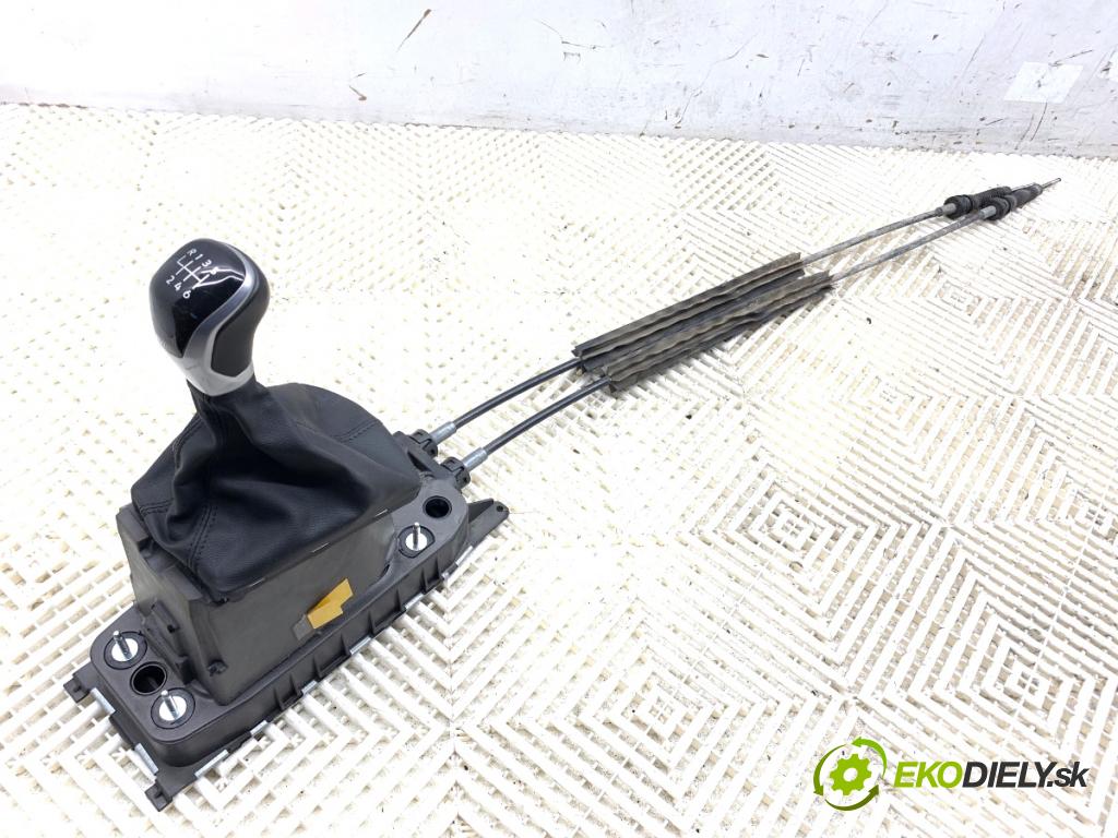 VW GOLF VIII liftback 2022 96 kW 1.5 TSI 1495 Kulisa 5WA711049AK (Rýchlostná páka (kulisa))