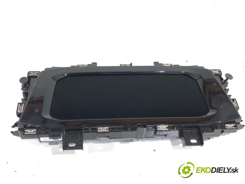 VW GOLF VIII liftback 2022 96 kW 1.5 TSI 1495 Prístrojovka 5H0920340B (Prístrojová doska)