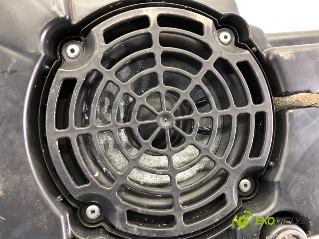 AUDI A5 8T coupe 2010 125 kW 2.0 TDI 1968 subwoofer 8K9035382B (Audio zariadenie)