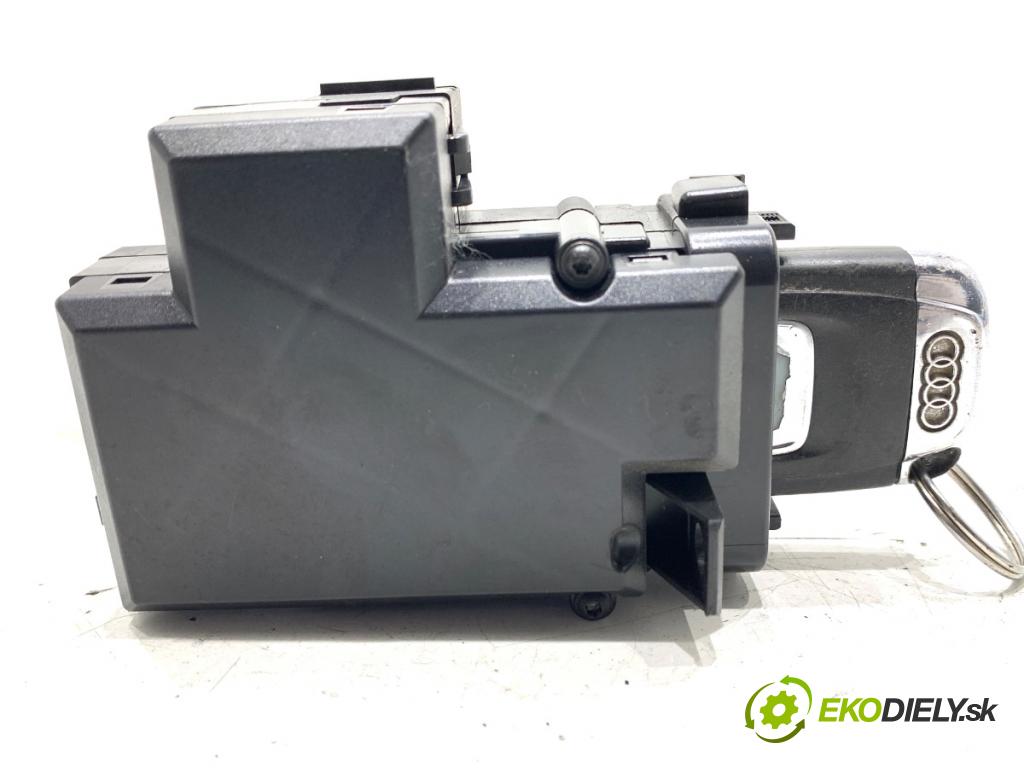 AUDI A5 8T coupe 2010 125 kW 2.0 TDI 1968 spinačka 8K0909131D (Spínacia skrinka)