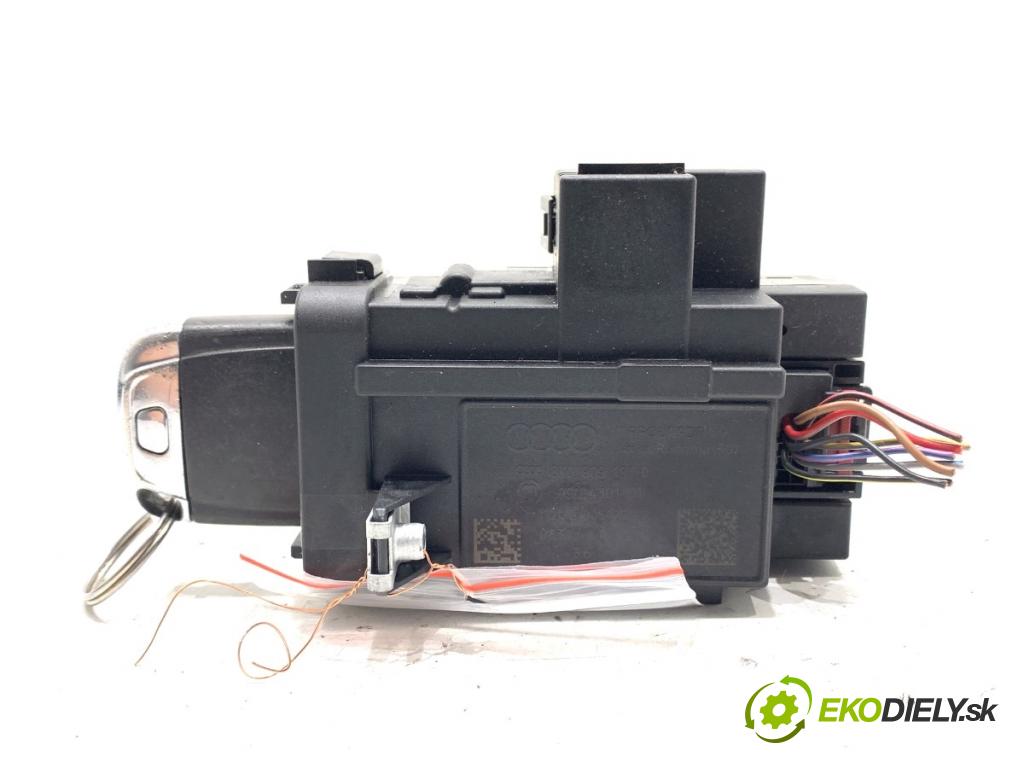 AUDI A5 8T coupe 2010 125 kW 2.0 TDI 1968 spinačka 8K0909131D (Spínacia skrinka)