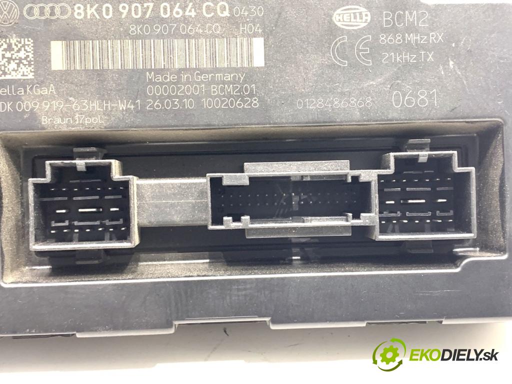 AUDI A5 8T coupe 2010 125 kW 2.0 TDI 1968 modul komfortu 8K0907064CQ (Moduly komfortu)