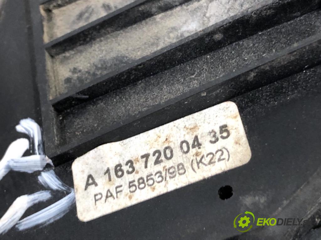 MERCEDES-BENZ W163 SUV 1998 110 kW ML 230 (163.136) 2295 zámok dveře pravý přední část A1637200435