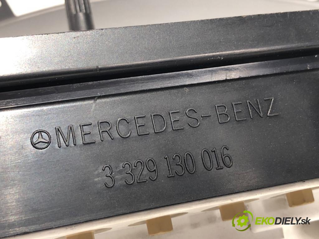 MERCEDES-BENZ W163 SUV 1998 110 kW ML 230 (163.136) 2295 Prístrojovka 1635400947 (Prístrojová doska)