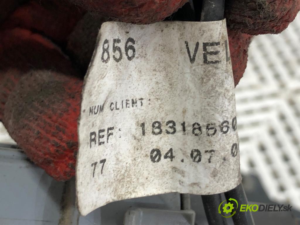 FORD KUGA I SUV 2010 103 kW 2.0 TDCi 4x4 1997 Ventilátor chladiča  (Ventilátor)