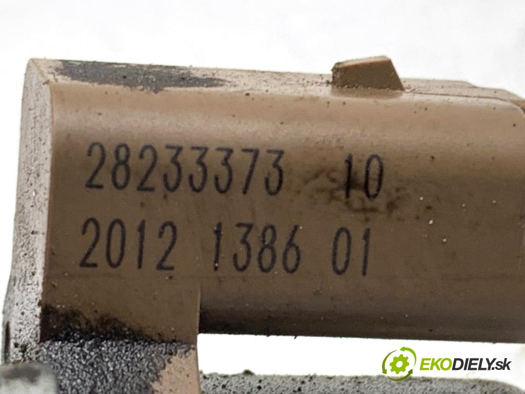 FORD KUGA I SUV 2010 103 kW 2.0 TDCi 4x4 1997 Regulátor tlaku paliva 28233373 (Palivový systém ostatné)