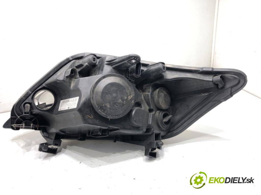 FORD KUGA I SUV 2010 103 kW 2.0 TDCi 4x4 1997 Svetlomet pravy predný 8V41-13W029-AF