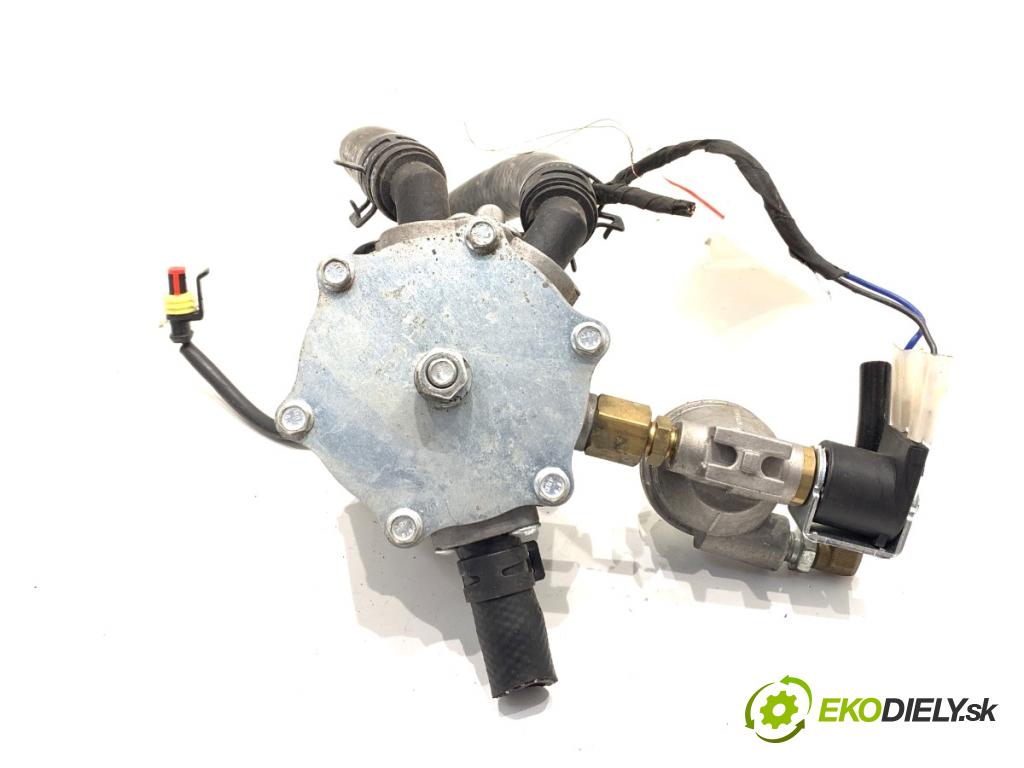 HONDA CIVIC VII liftback 2004 66 kW 1.4 iS (EP1) 1396 Reduktor do plynového pedálu LPG  (LPG)