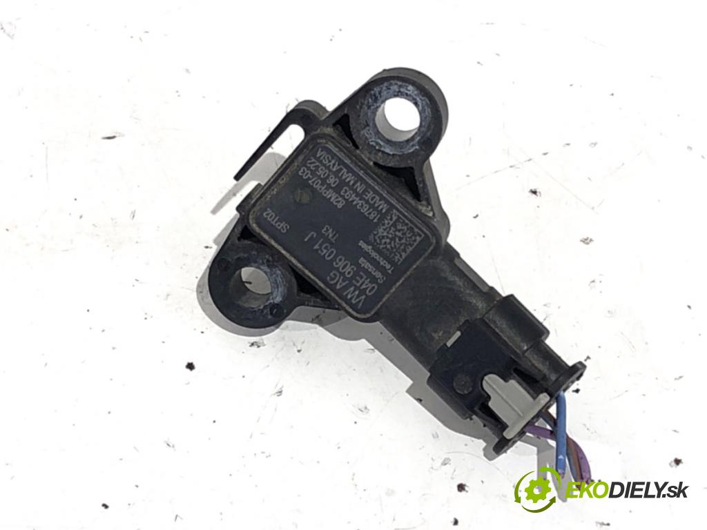 VW GOLF VIII liftback 2022 96 kW 1.5 TSI 1495 MAP senzor 04E906051J (Ostatné)