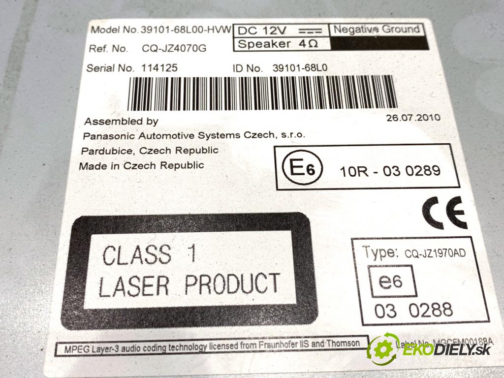 SUZUKI SWIFT IV liftback 2010 69 kW 1.2 (AZH 412) 1242 RADIO 39101-68L00 (Audio zariadenie)