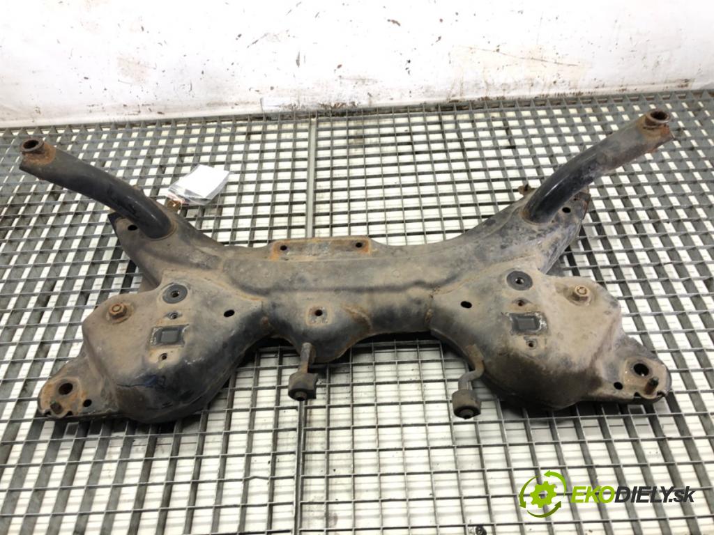 SUZUKI SWIFT IV liftback 2010 69 kW 1.2 (AZH 412) 1242 výztuha pod motor  (Výztuhy přední)