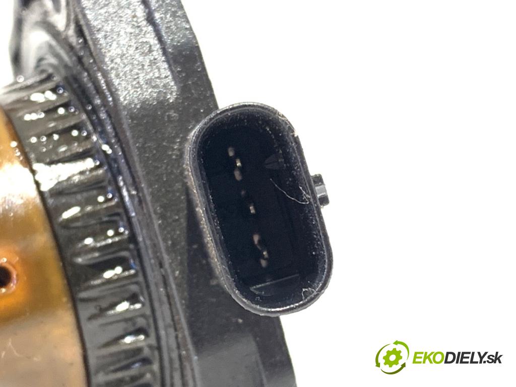 VW GOLF VIII liftback 2022 96 kW 1.5 TSI 1495 Snímač hladiny oleja 04C907660A (Snímač)