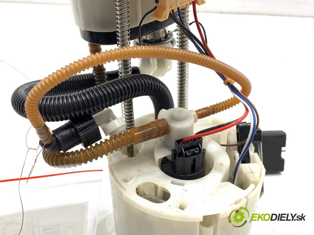 VW PASSAT CC B6 coupe 2009 118 kW 1.8 TSI 1798 Pumpa paliva