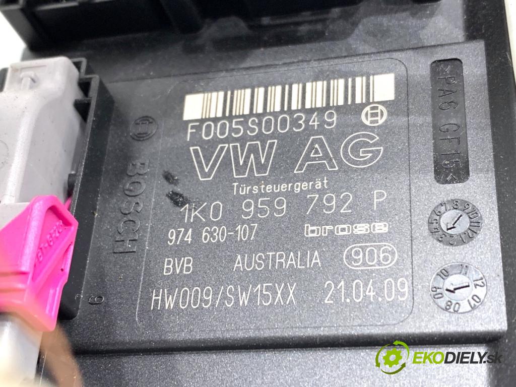 VW PASSAT CC B6 coupe 2009 118 kW 1.8 TSI 1798 mechanismus okna pravý přední část 1K0959792P