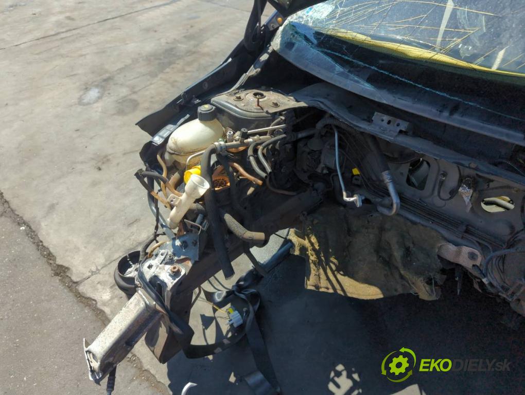 RENAULT CLIO IV liftback 2015 55 kW 1.5 dCi 75 1461 KAROSERIA ČTVRŤÁK blatník zadní část levý pravý práh střecha PODŁUŻNICA levý pravý