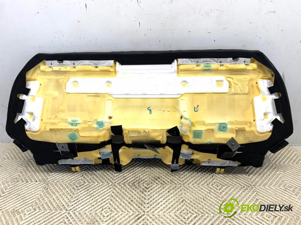 TOYOTA CAMRY sedan 2022 131 kW 2.5 Hybrid (AXVH71_) 2487 Sedadlo druhý rad