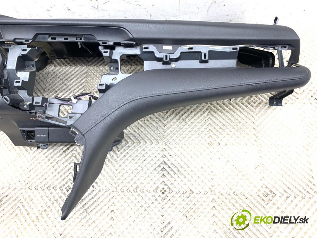 TOYOTA CAMRY sedan 2022 131 kW 2.5 Hybrid (AXVH71_) 2487 Palubná doska silentbloku pasy