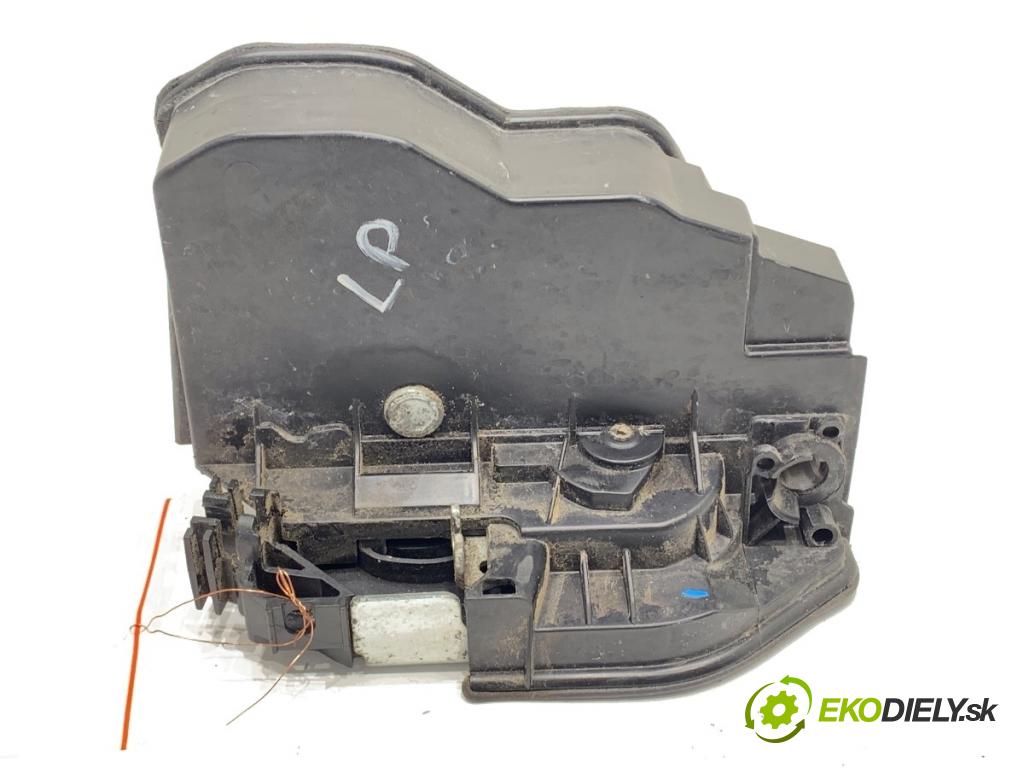 BMW F20 liftback 2012 100 kW 116 i 1598 zámok dveře levý přední část 7202143