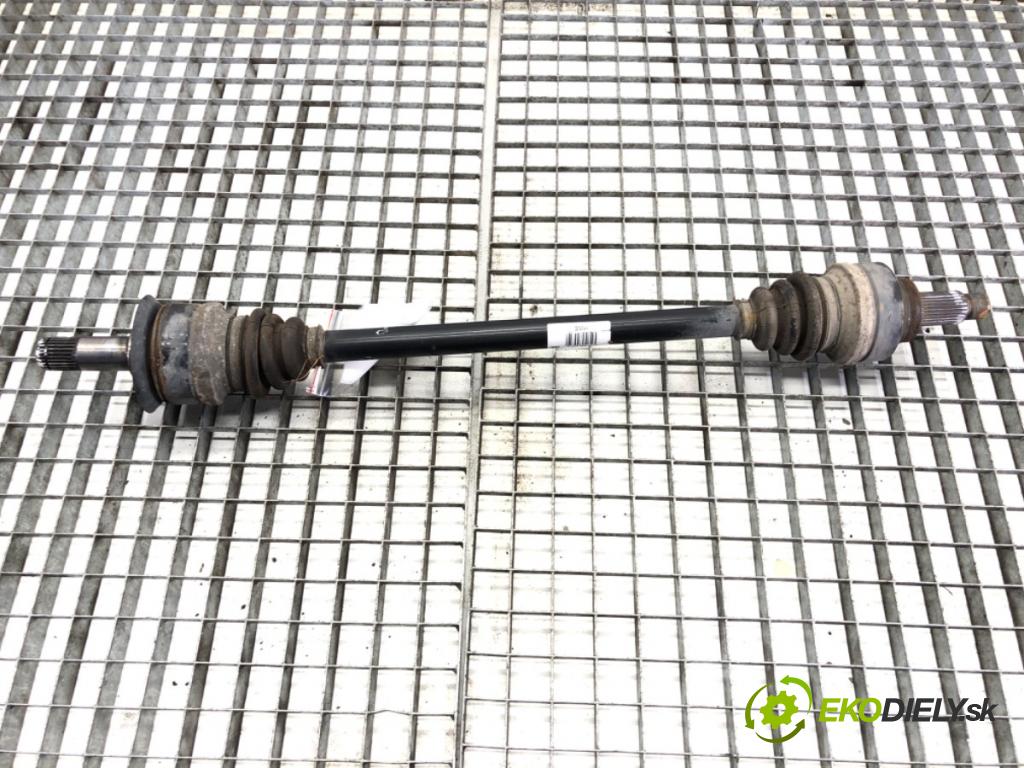 BMW F20 liftback 2012 100 kW 116 i 1598 Poloos pravy zad 7629302