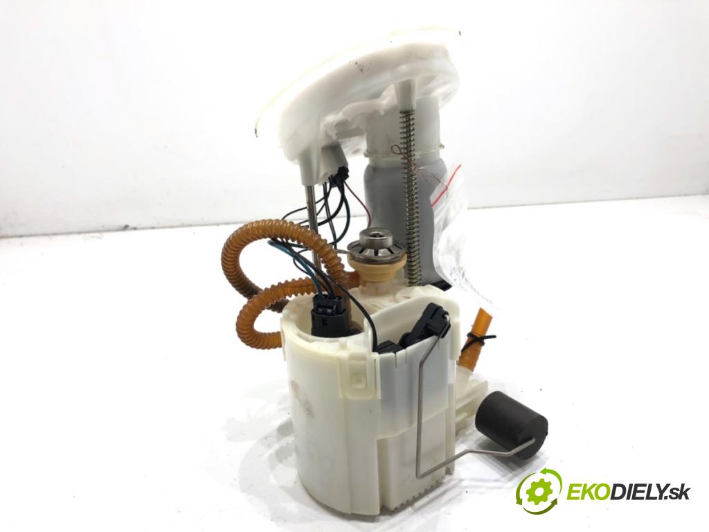 BMW F20 liftback 2012 100 kW 116 i 1598 pumpa paliva 7243974