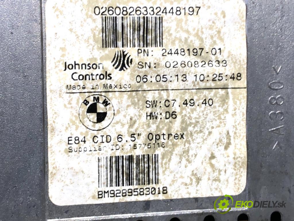 BMW E84 SUV 2013 135 kW xDrive 20 d 1995 Dislpej 2448197 (Prístrojová doska)