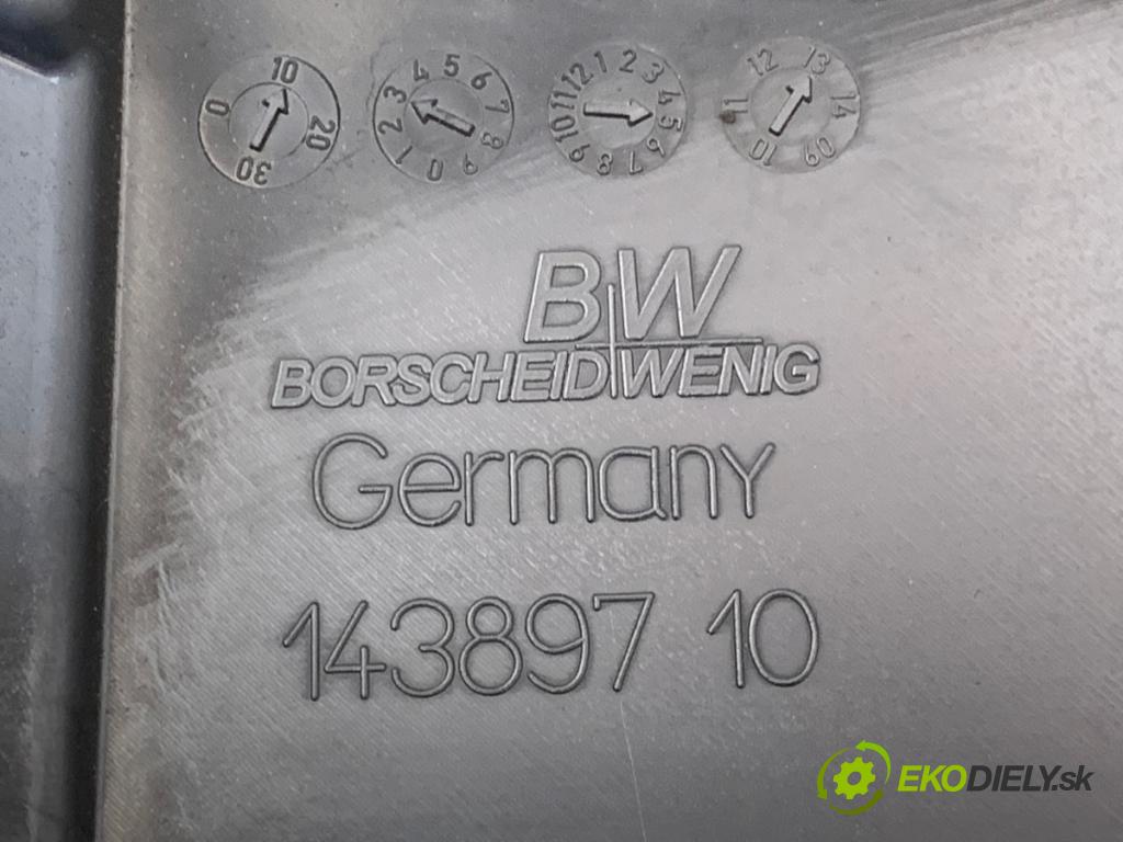 BMW E84 SUV 2013 135 kW xDrive 20 d 1995 Kryt Motor 14389710 (Kryt motora)