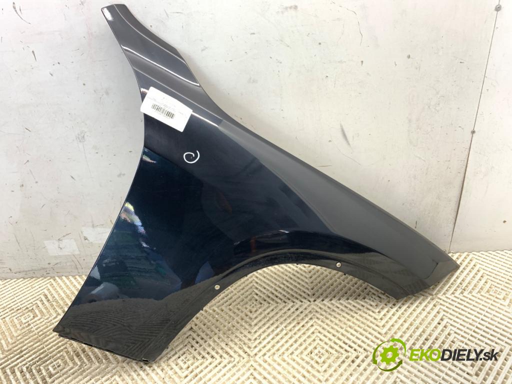 BMW E84 SUV 2013 135 kW xDrive 20 d 1995 blatník pravý přední část 