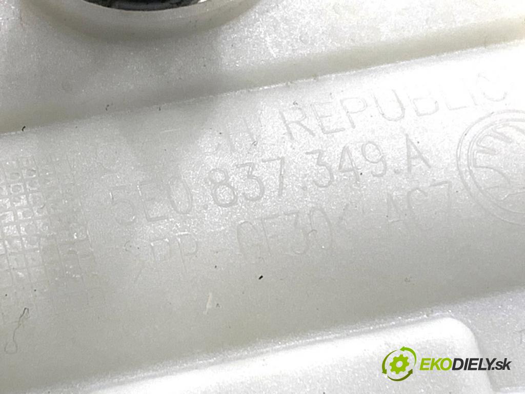 SKODA KODIAQ SUV 2021 147 kW 2.0 TDI 4x4 1968 Kľučka vonkajšia ľavy predný