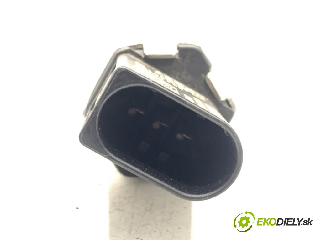 SKODA KODIAQ SUV 2021 147 kW 2.0 TDI 4x4 1968 Snímač tlaku paliva 05L906054A (Snímač)