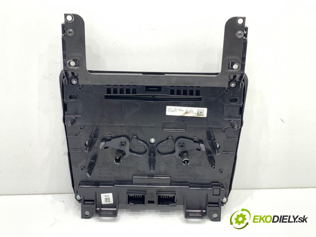 CITROEN C4 II liftback 2011 68 kW 1.6 HDi 90 1560 Panel ovládania kúrenia 9666027177 (Prepínacie páčky pod volantom)