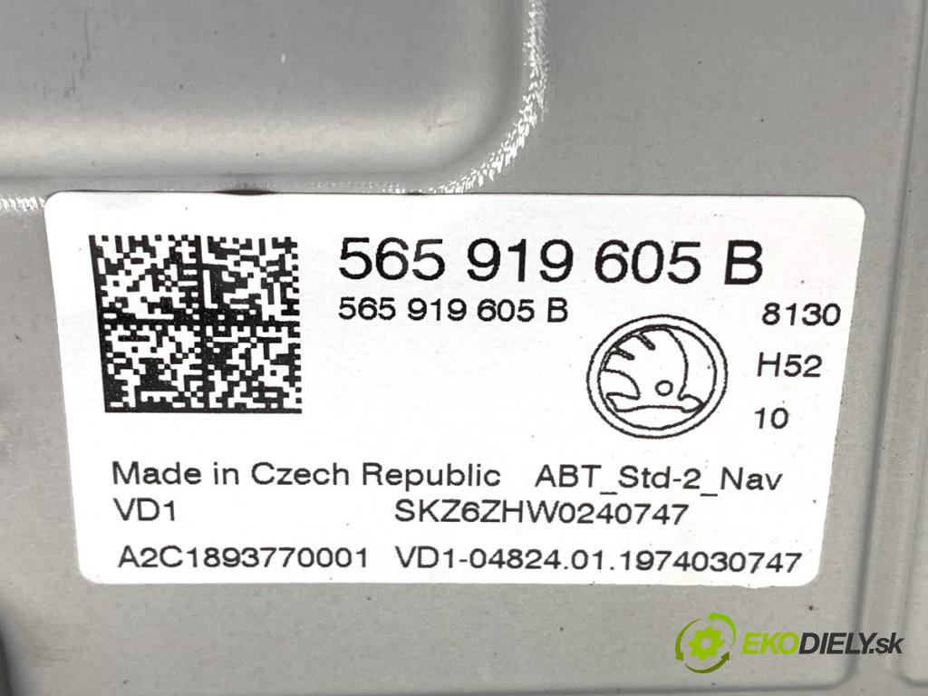 SKODA KAROQ SUV 2019 140 kW 2.0 TSI 4x4 1984 RADIO 565919605B (Audio zariadenie)