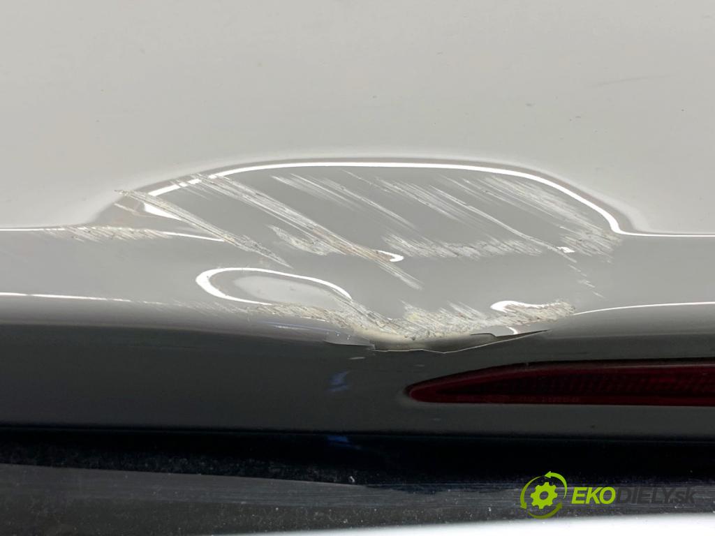 SKODA KAROQ SUV 2019 140 kW 2.0 TSI 4x4 1984 kapota zad