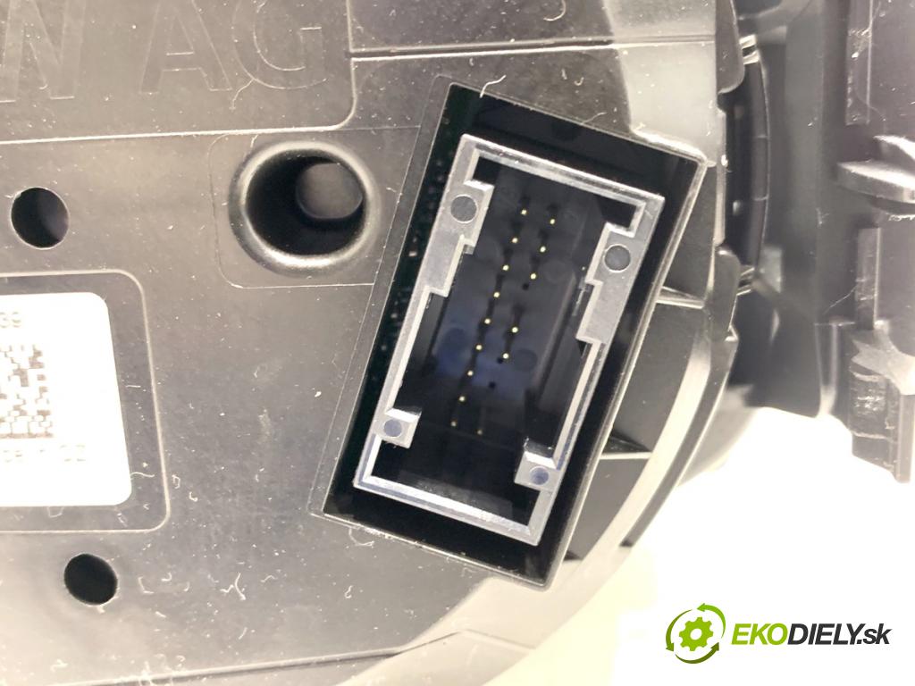 SKODA KAROQ SUV 2019 140 kW 2.0 TSI 4x4 1984 Prístrojovka 565920750B (Prístrojová doska)