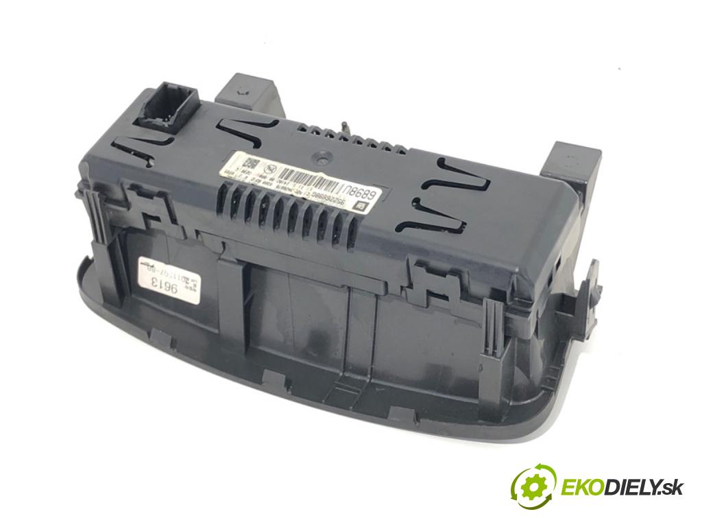 CHEVROLET CRUZE liftback 2011 91 kW 1.6 1598 Dislpej 95226898G (Prístrojová doska)