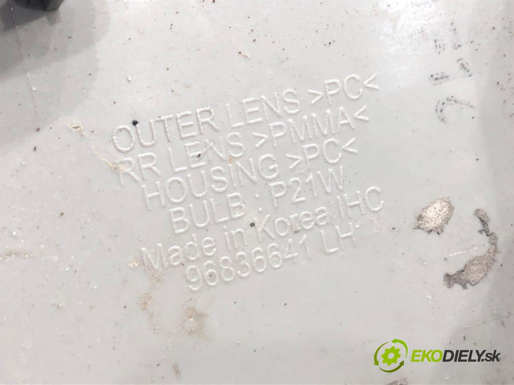 CHEVROLET CRUZE liftback 2011 91 kW 1.6 1598 Svetlo nárazníka ľavy zad 96836641