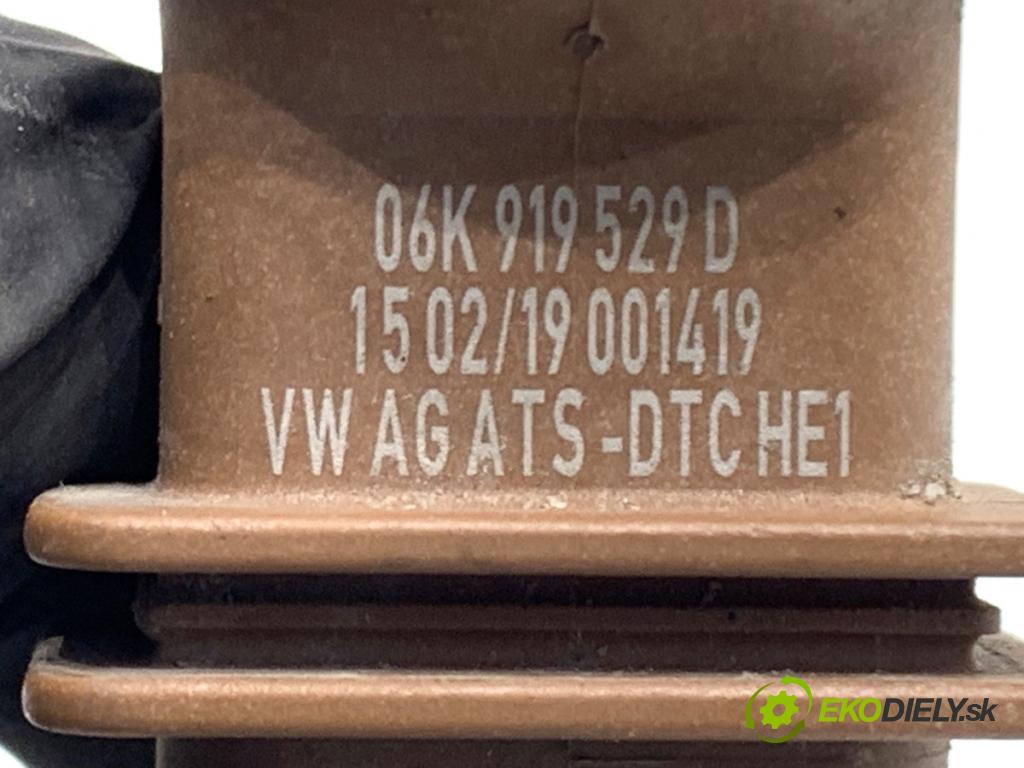 SKODA KAROQ SUV 2019 140 kW 2.0 TSI 4x4 1984 Snímač teploty spalín 06K919529D (Snímač)