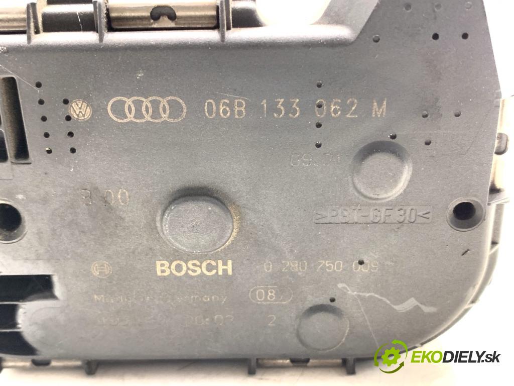 VW PASSAT B5 FL sedan 2001 110 kW 1.8 T 20V 1781 Škrtiaca klapka 06B133062M (Škrtiaca klapka)