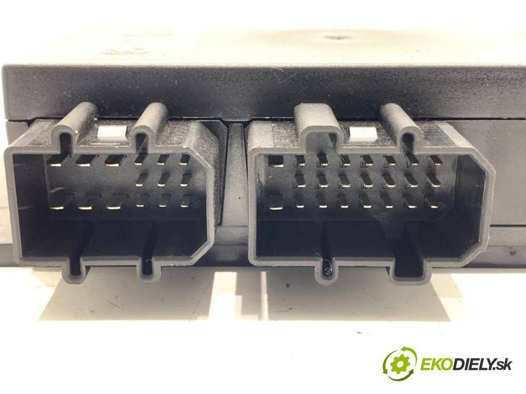 VW PASSAT B5 FL sedan 2001 110 kW 1.8 T 20V 1781 Modul komfortu 1C0959799B (Modul komfortu)